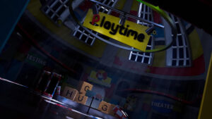 Надпись Playtime и кубики с буквами из Poppy Playtime 2